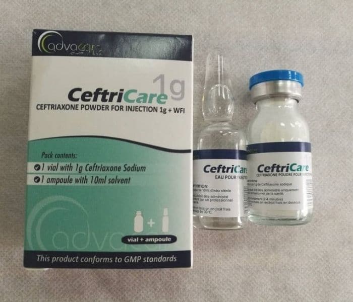 Ceftriaxone thuộc nhóm kháng sinh cephalosporin và là thuốc dạng tiêm