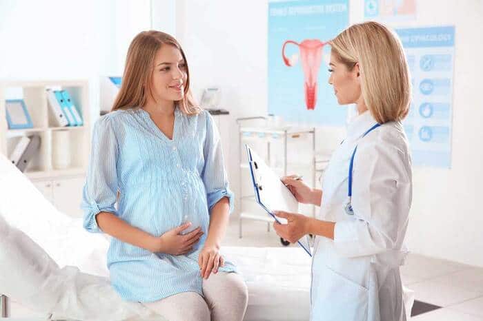 Phụ nữ có thể mắc chứng tiểu ngắt quãng trong khi mang thai và sau khi sinh con