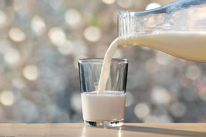 viem tuyen tien liet co nen uong sua 2 - Viêm tuyến tiền liệt có nên uống sữa? Đâu là thực phẩm tốt cho người bị viêm tuyến tiền liệt?